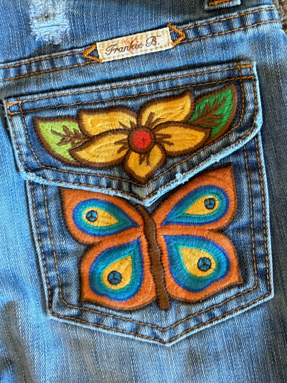 Frankie B. Low-Rise Flare Jeans with Butterfly + Flower Embroidery - Size 2 - Picture 6 of 10